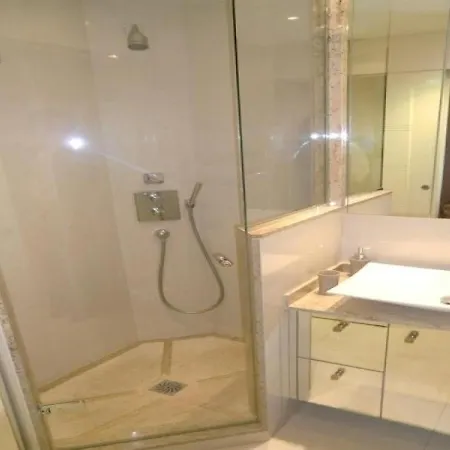 Appartement Cannes, 2 Pieces, 4 Personnes - Fr-1-470-7 *