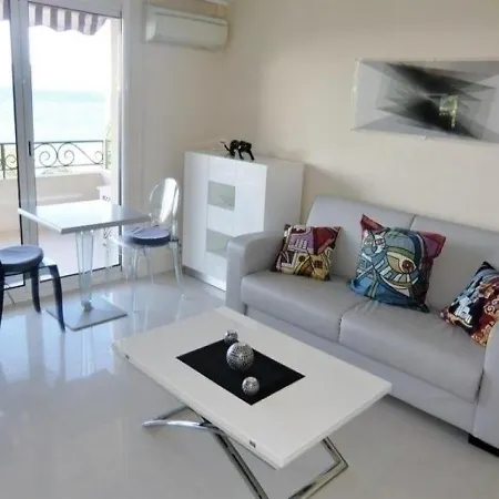 Appartement Cannes, 2 Pieces, 4 Personnes - Fr-1-470-7